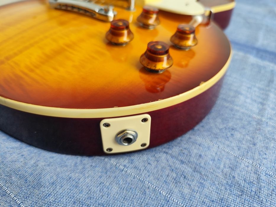 Guitarra Les  Paul Washburn WP-50 (pós law suit) 1990 em bom estado.