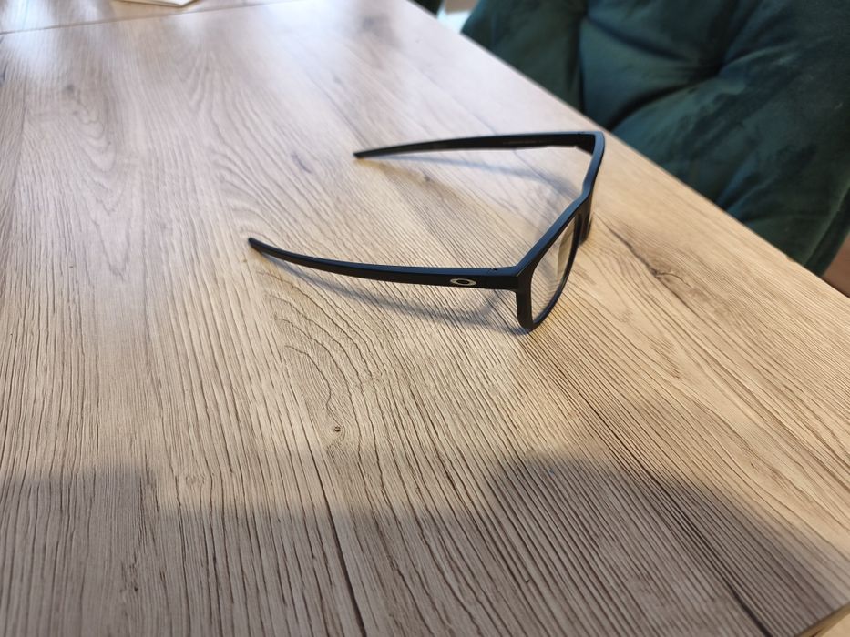 Sprzedam nowe oprawki Oakley