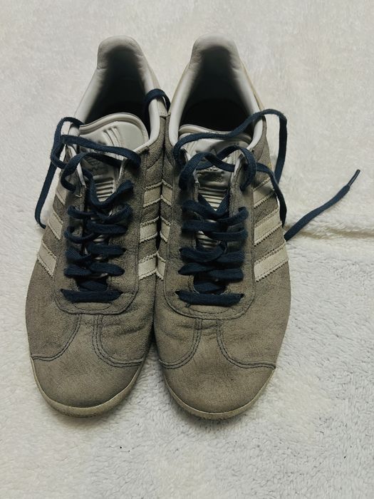 Адідас газелі оригінальні вживані в новому стані