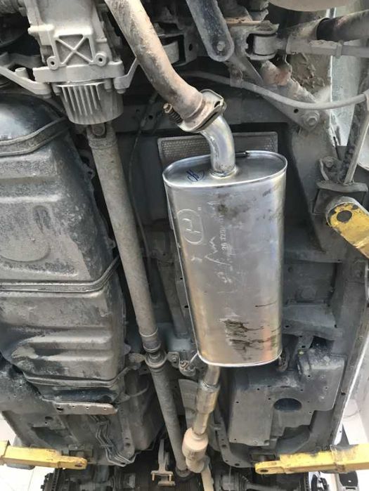 Глушитель Тойота РАВ 4 (Toyota RAV 4) 2005-