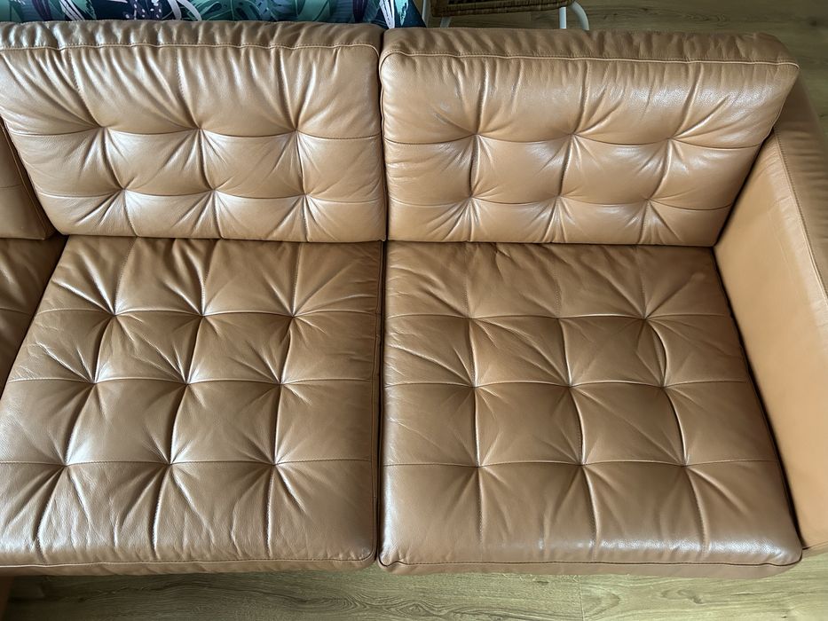 Skórzana sofa Ikea Landskrona z szezlongiem kolor camel, stan idealny