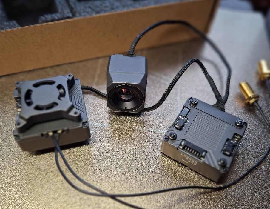 Тепловізійна Caddx 640 FPV Eclipse 006HD + Walksnail Avatar GT 2w