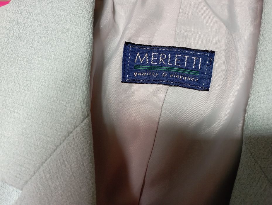 Blazer azul claro, 100% poliéster