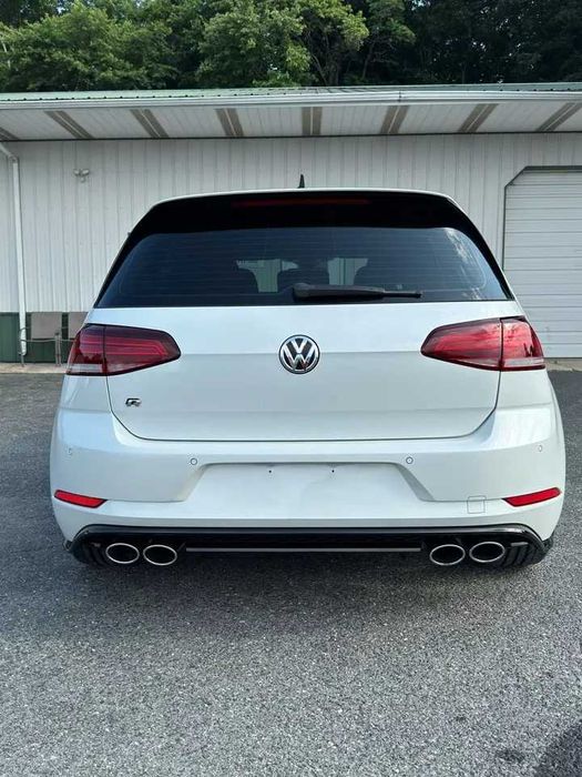 2019 Volkswagen Golf R