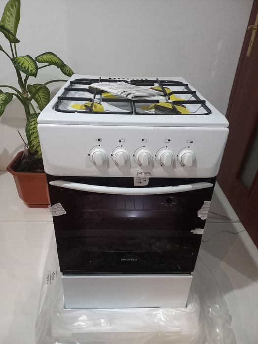 Продам газову плиту Nord