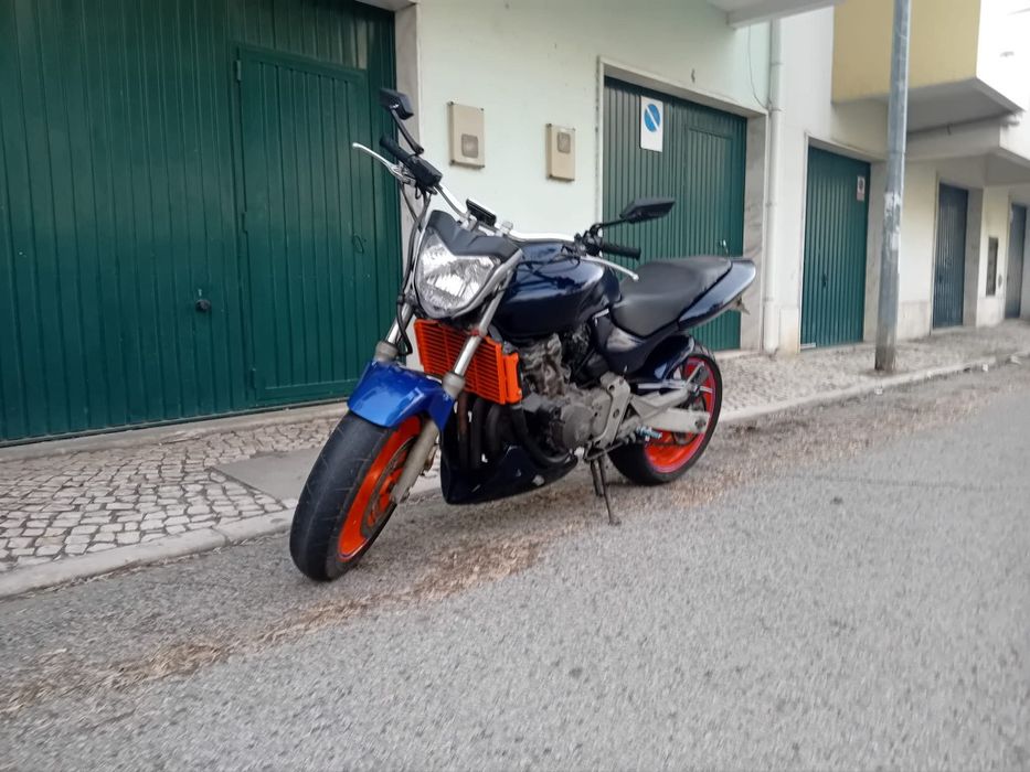 Hornet A2  de livrete