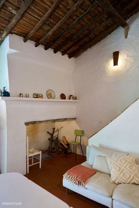 Casinha Rústica na Aldeia da Jurumenha/ Évora / Rio Guadiana