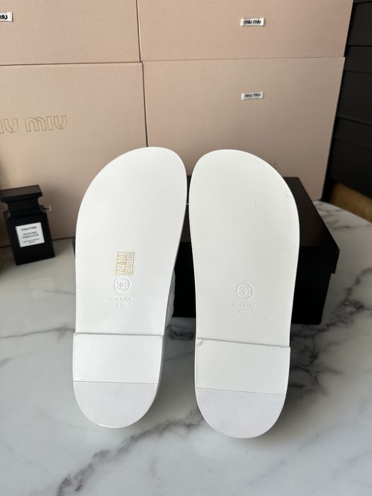 Koapki Chanel White Leather