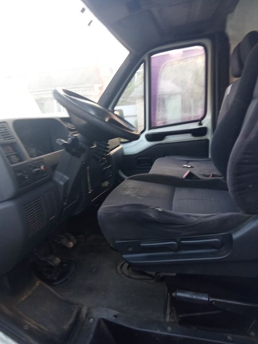 Продам Peugeot Boxer