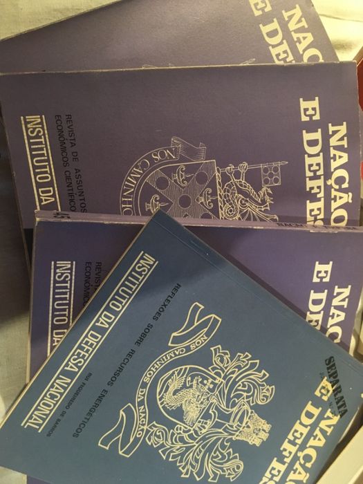 Revista Nação e Defesa - Instituto da Defesa Nacional, lote 7+2