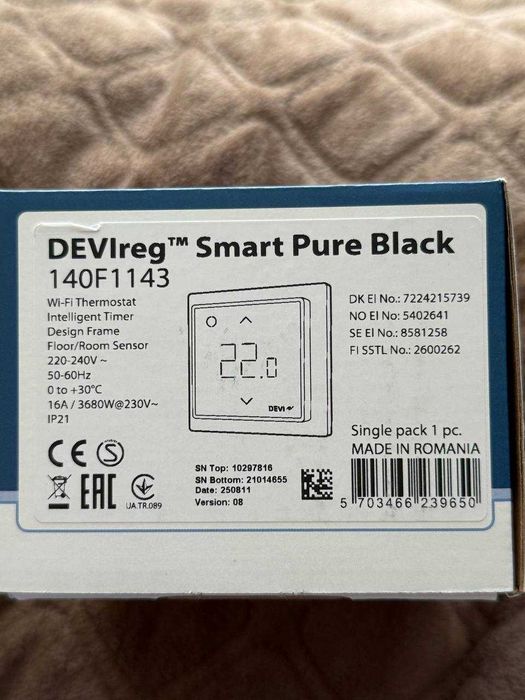 Регулятор теплої підлоги DEVI Devireg Smart Black (140F1143)/ Заводське пакування