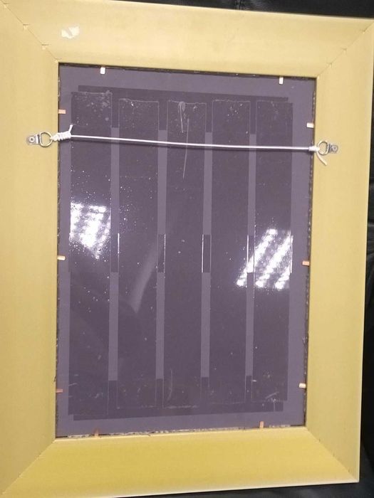 Зеркало в пластиковой раме