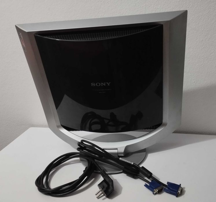 Monitor de pc marca Sony, usado em bom estado