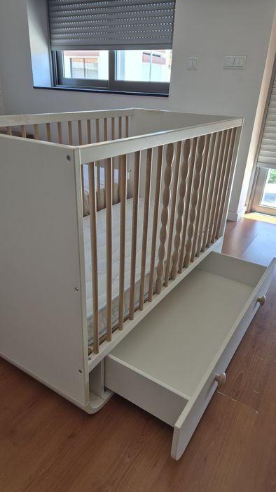 Berço IKEA Myllra (novo 349€)c/ colchão Zippy