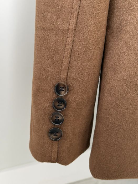 Жакет замшевий коричневий