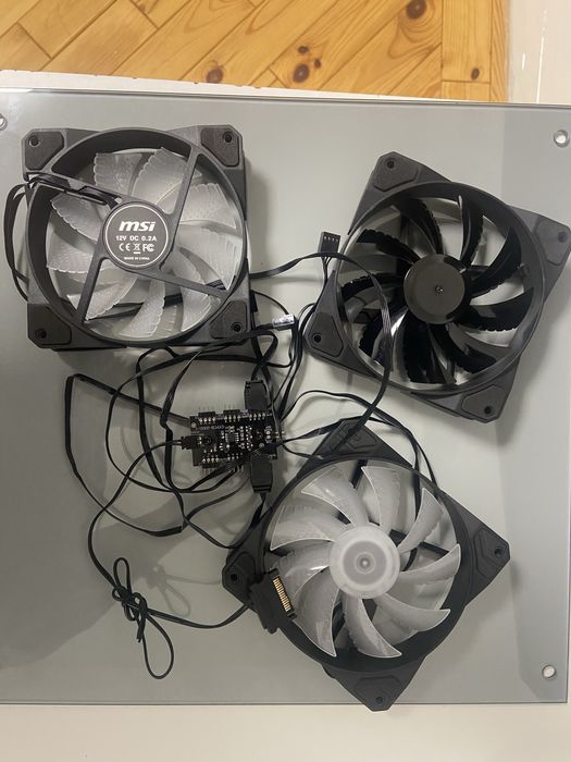 Вентилятори (3*120mm PWM. RGB хаб)з корпуса MSI MAG Forge 100M