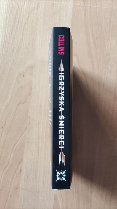 Książka Suzanne Collins "Igrzyska Śmierci"