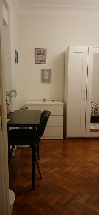 Quarto para arrendar