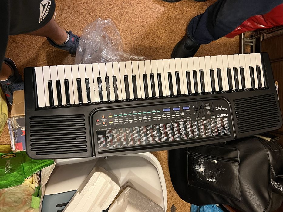 Casio CT-636 Tone Bank – Teclado eletrónico vintage