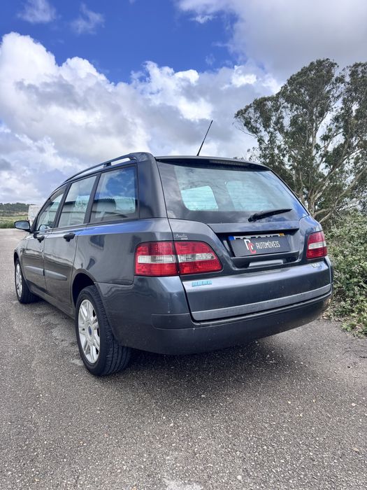 FIAT STYLO SW 1.4 de 2004 nacional poucos km
