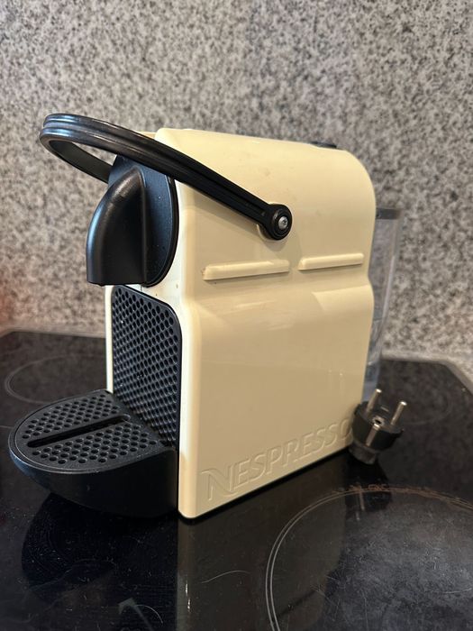 Maquina de cafe nespresso