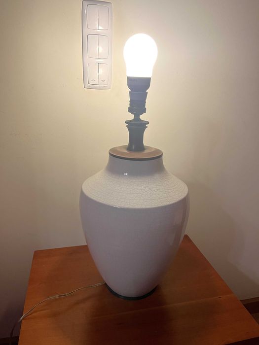 Par de Candeeiros de Mesa Grandes