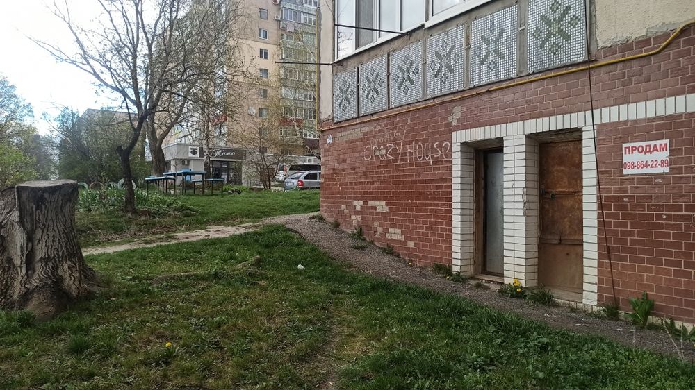 Продається комерційне приміщення.м-н.Жовтневий. – pohled 2