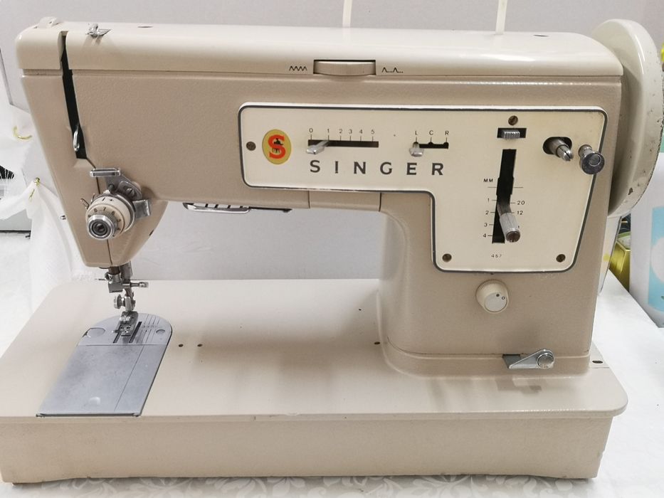 Lote 9 máquinas de costura