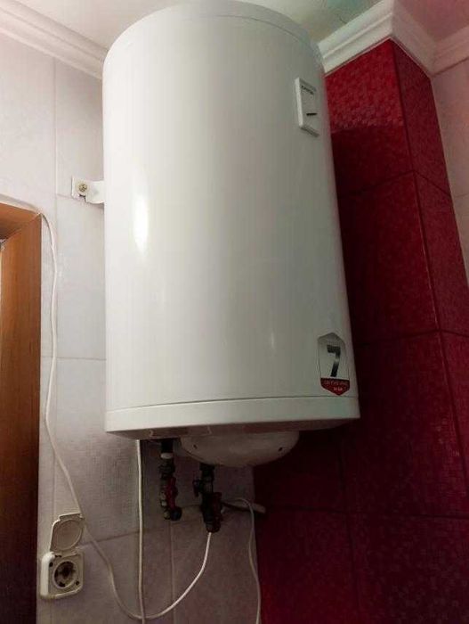 Продам трьохкімнатну квартиру