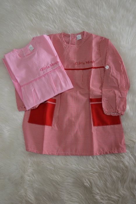 Batas escolares para menina