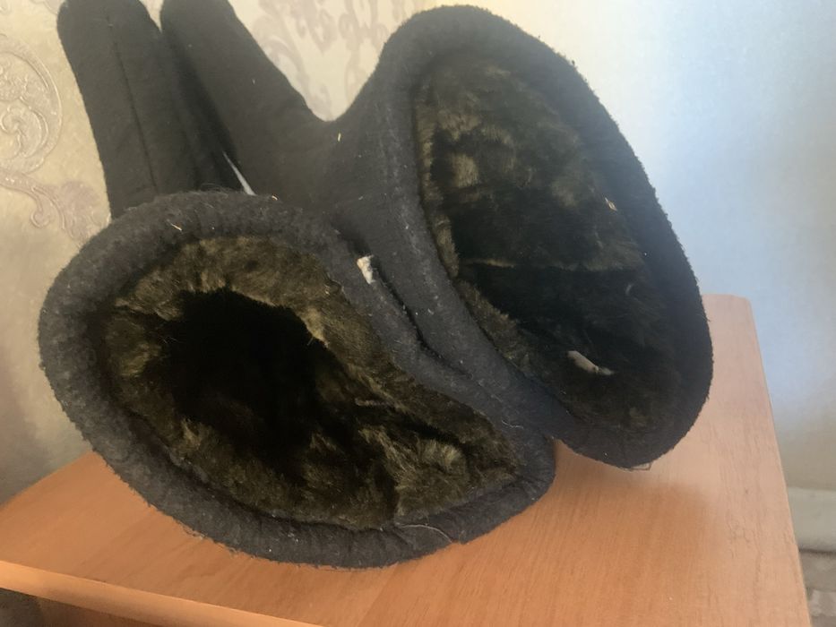 Валянки,шиті,всередині на хутрі, з галошами !нові,42 розм. Дуже теплі!