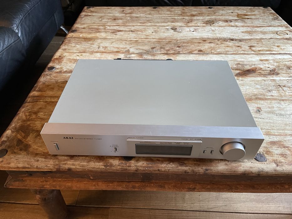 Tuner FM akai AT-K03