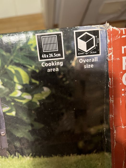 Nowy grill węglowy Tesco