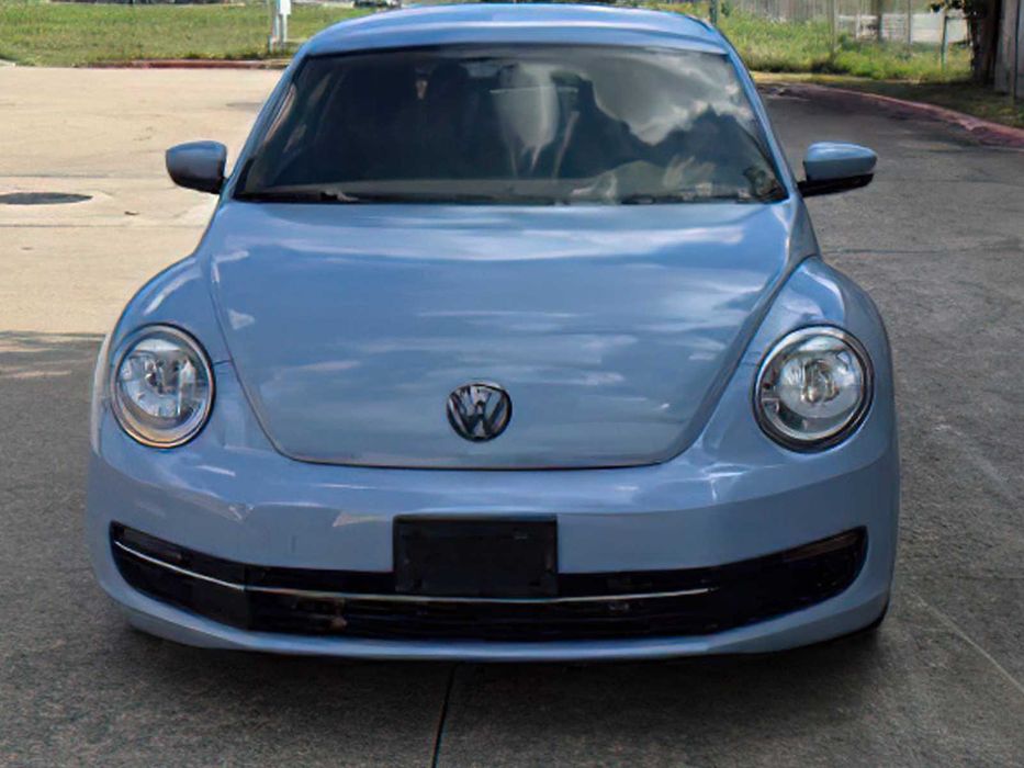 Volkswagen Beetle      2015