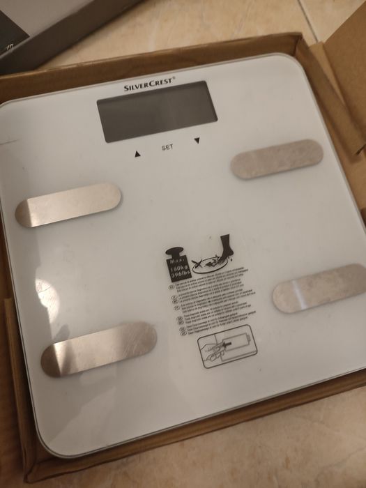 NOVA Balança bioimpedancia silvercrest