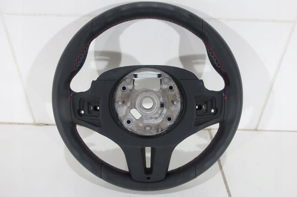 kierownica bmw m5 f90 m power