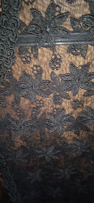 Вечірнє плаття максі