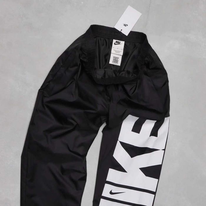 Спортивные штаны мужские Nike плащевка осенние весенние найк