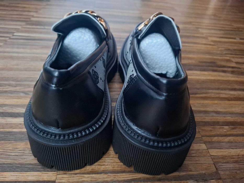 Nowe piękne ozdobne buty mokasyny/lordsy rozm. 40