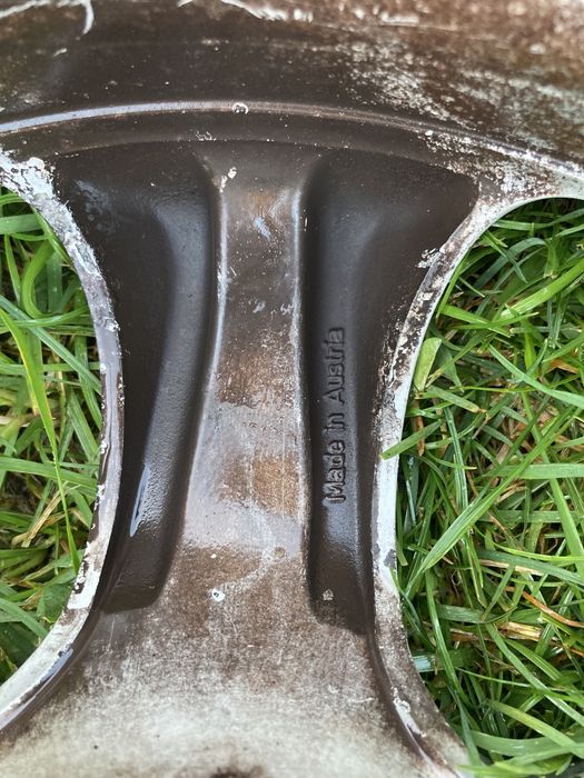 Bridgestone 225 45 r17