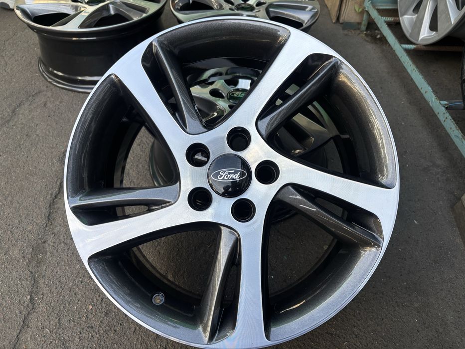 5/108R17 Ford диск.