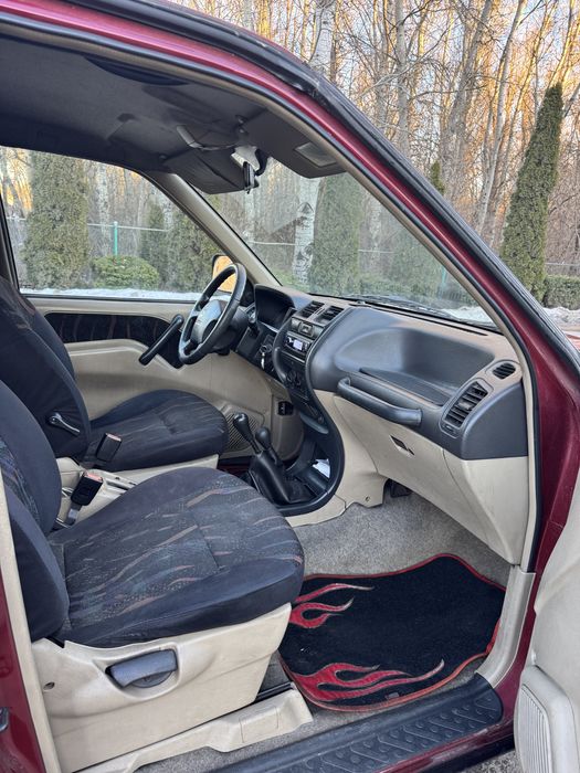 Nissan Terrano 2 2.7 TDI