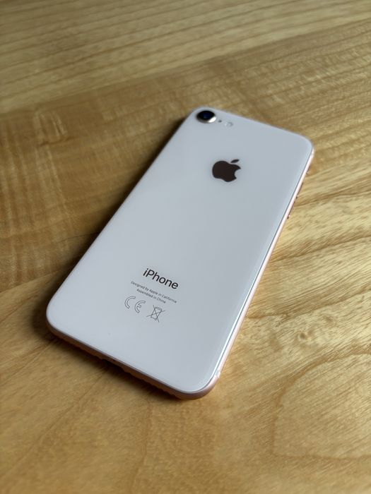 iPhone 8 64GB Stan Bardzo Dobry