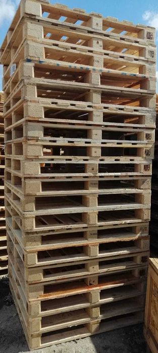 Palety mocne jak euro palety 120 x 120 cm jasne ładne np. na taras