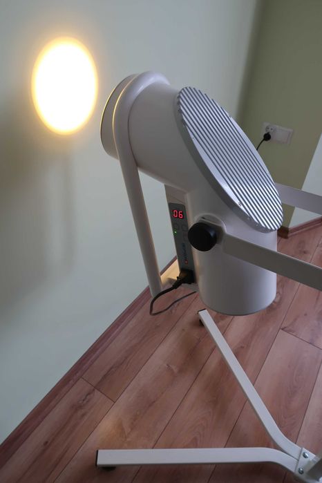 Lampa Bioptron 2 ze stojakiem