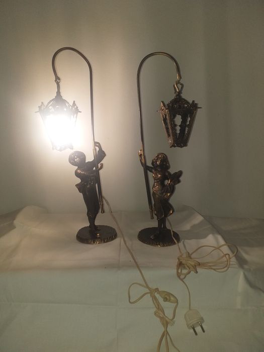 Candeeiros em bronze