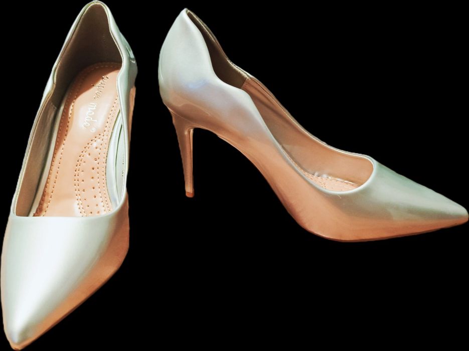 Szpilki damskie srebrne