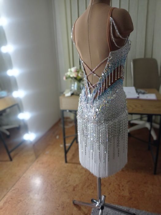 Бальна сукня латина