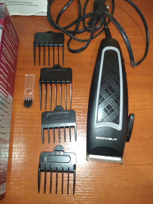 Перукарська машинка для стрижки