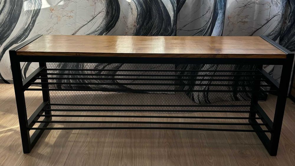 Loftowe półki na buty